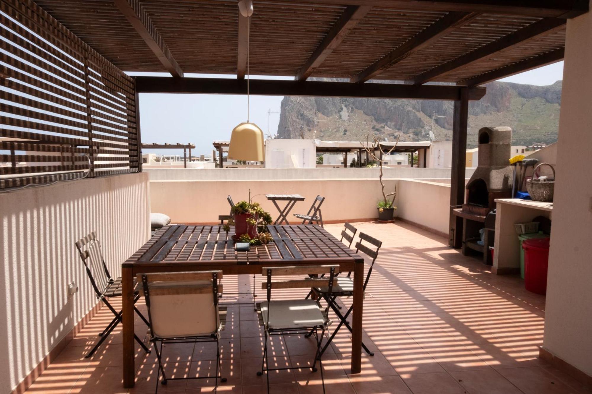 サン・ヴィート・ロ・カーポCasa Pachira Con Vista Mareアパートメント エクステリア 写真
